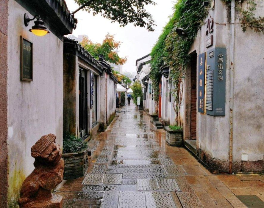 再见冠军前锋，西亚卡姆比伦纳德更适合退役球衣，巴恩斯成最大赢家